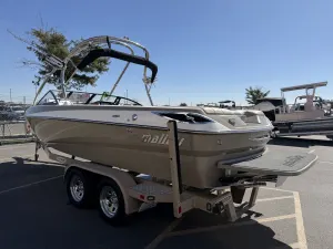2008-malibu-wakesetter-23-lsv-146699-image7