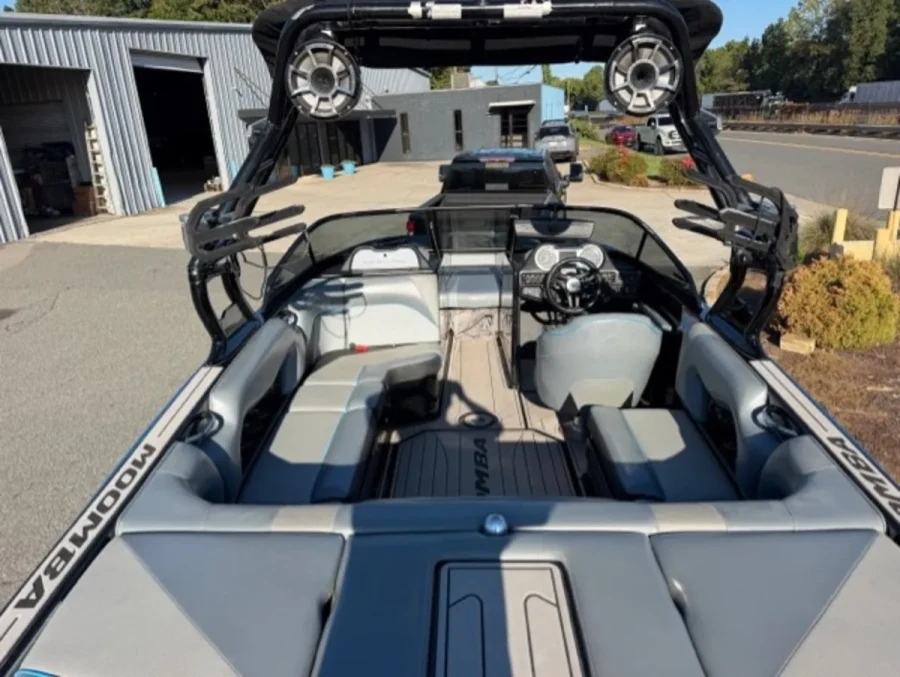 2018-moomba-craz-146707-image3.webp