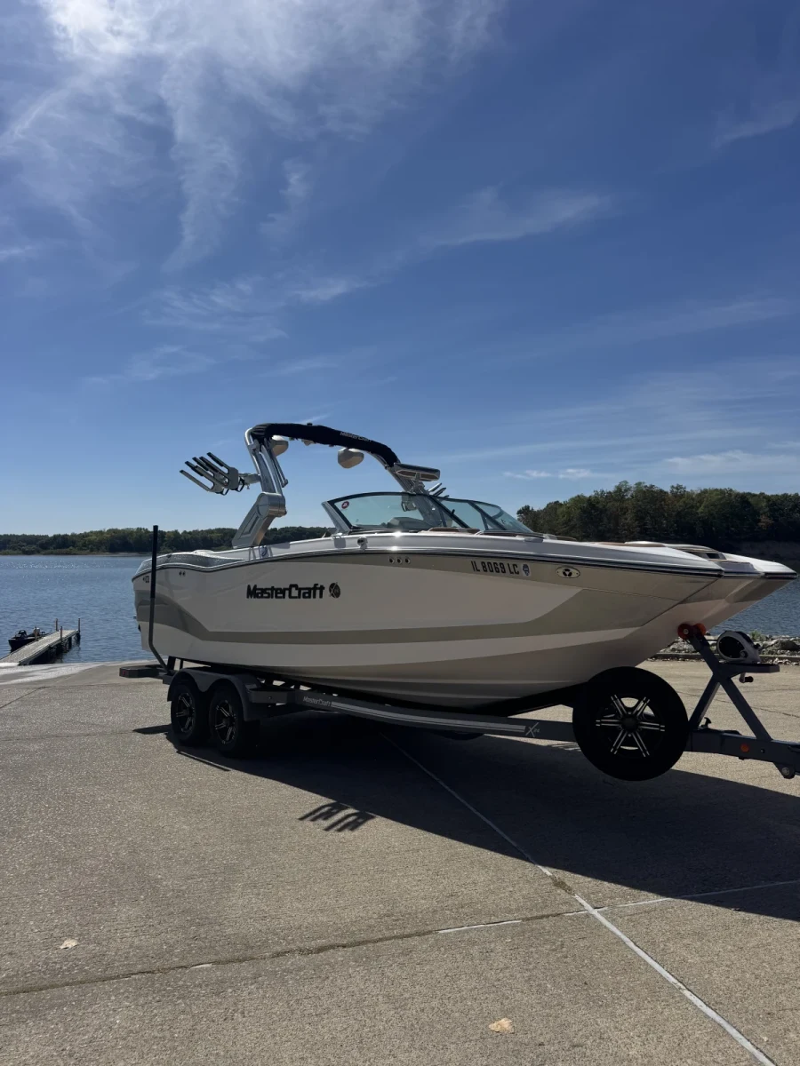 2022-mastercraft-x24-146717-image5.webp