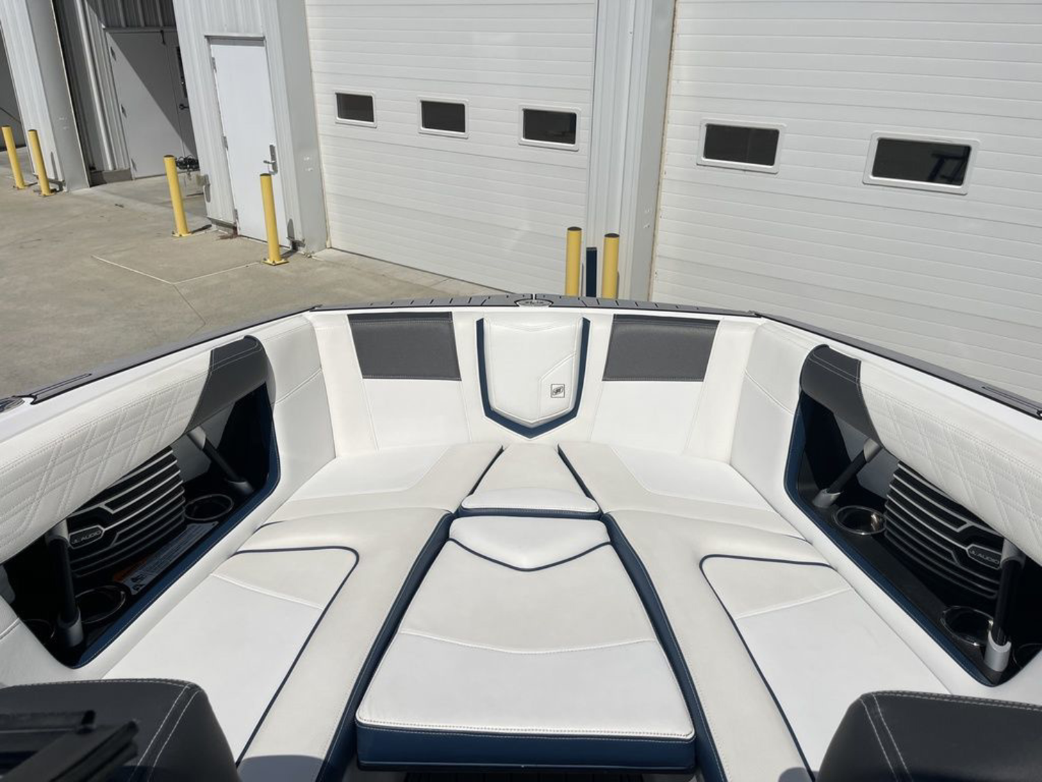 2018 Nautique Super Air G23