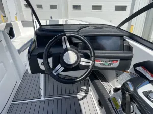 2018-nautique-g23-146753-image9