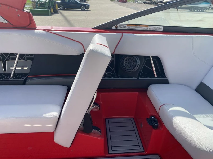2018-nautique-gs24-146776-image12