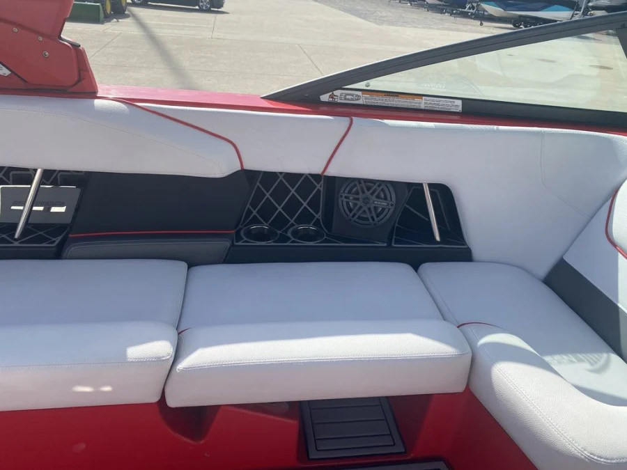 2018-nautique-gs24-146776-image13