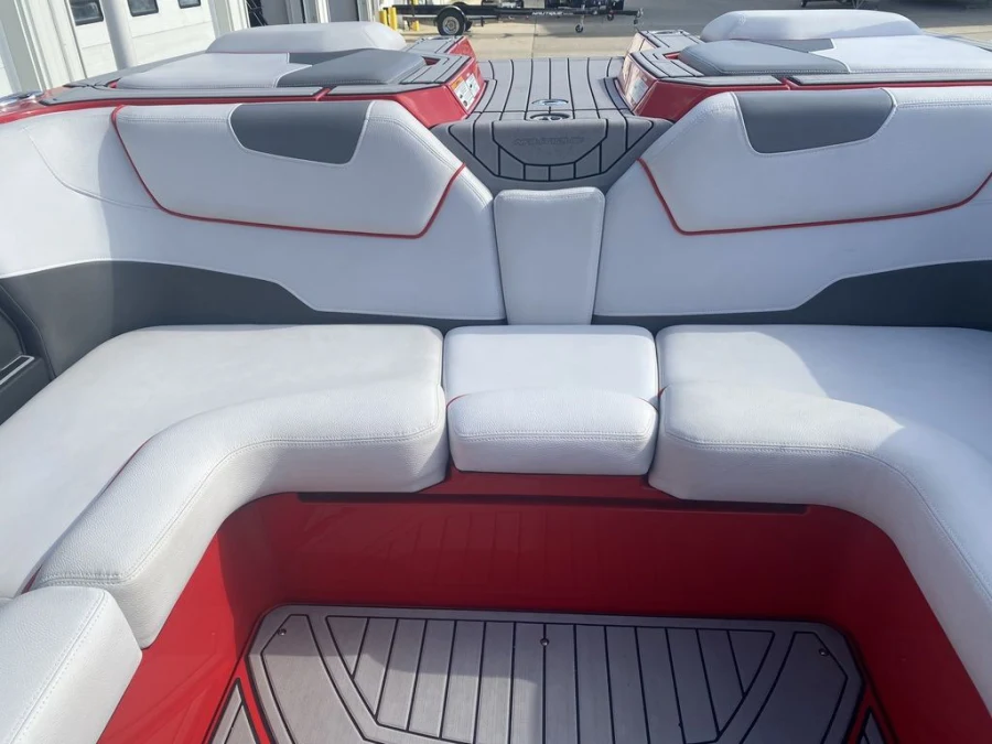 2018-nautique-gs24-146776-image14