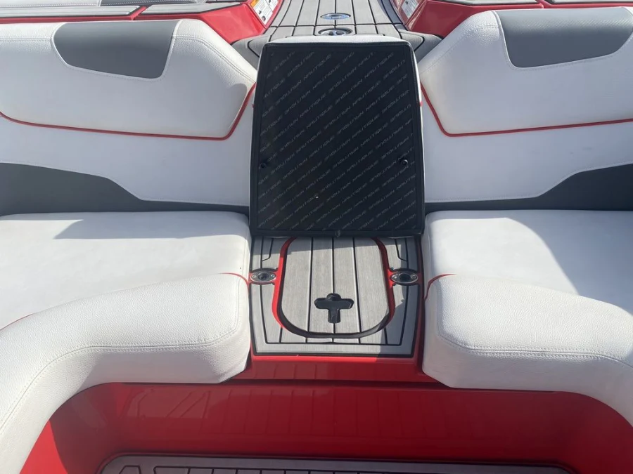 2018-nautique-gs24-146776-image15