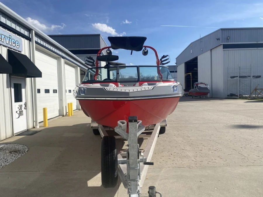 2018-nautique-gs24-146776-image2