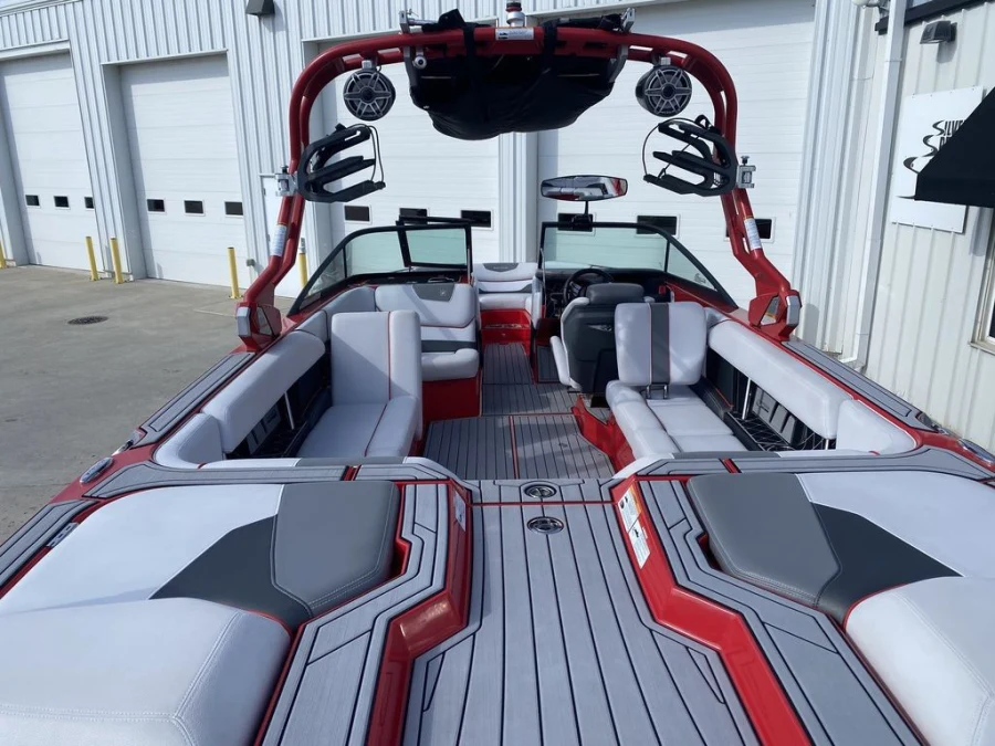 2018-nautique-gs24-146776-image3