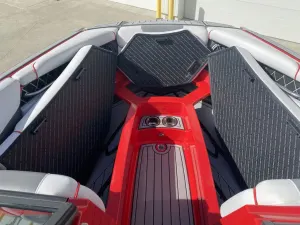 2018-nautique-gs24-146776-image8