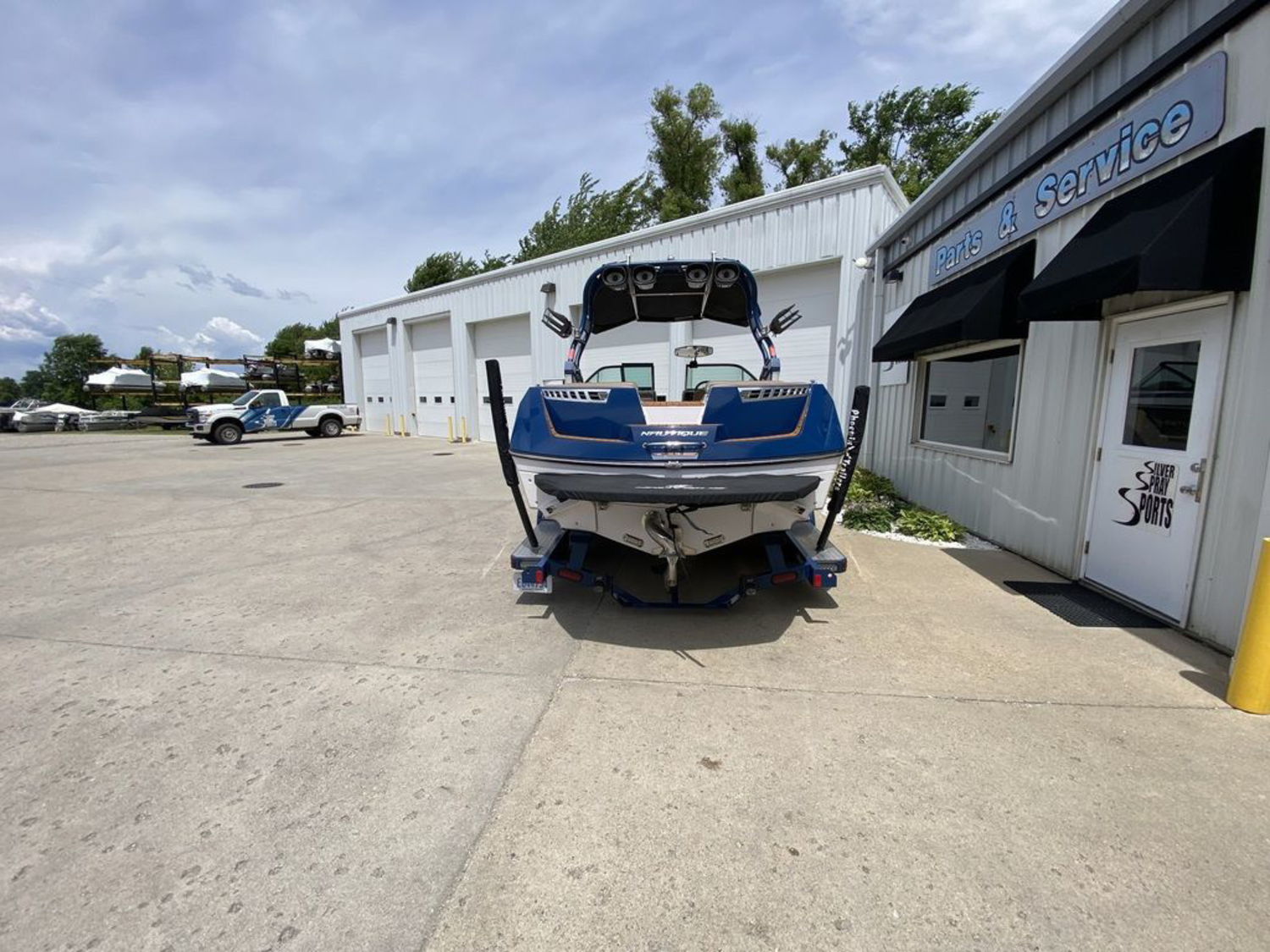 2015 Nautique Super Air 230