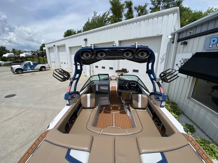 2015-nautique-super-air-nautique-230-146777-image6