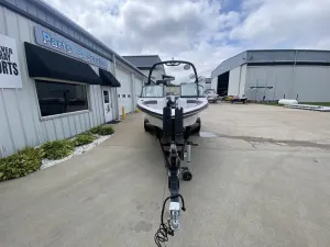 2012-nautique-super-air-nautique-210-146779-image3