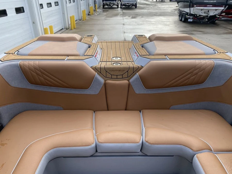 2022-nautique-gs22-146785-image8