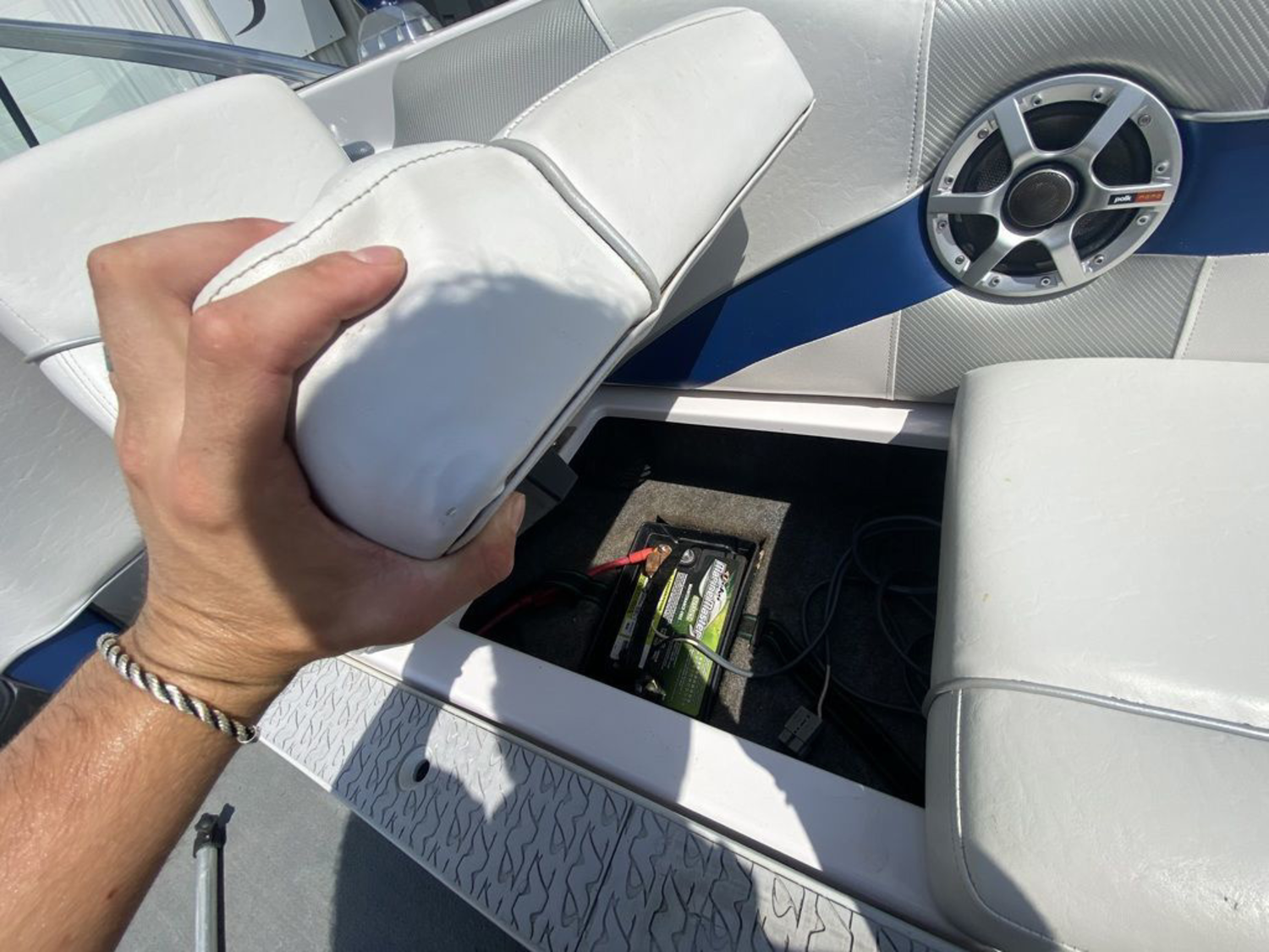 2007 Correct Craft Super Air Nautique 210