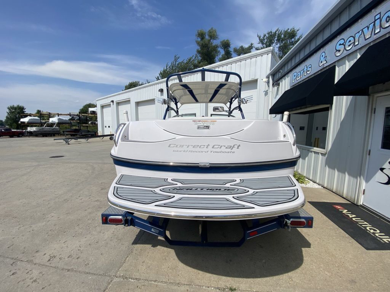 2007 Correct Craft Super Air Nautique 210