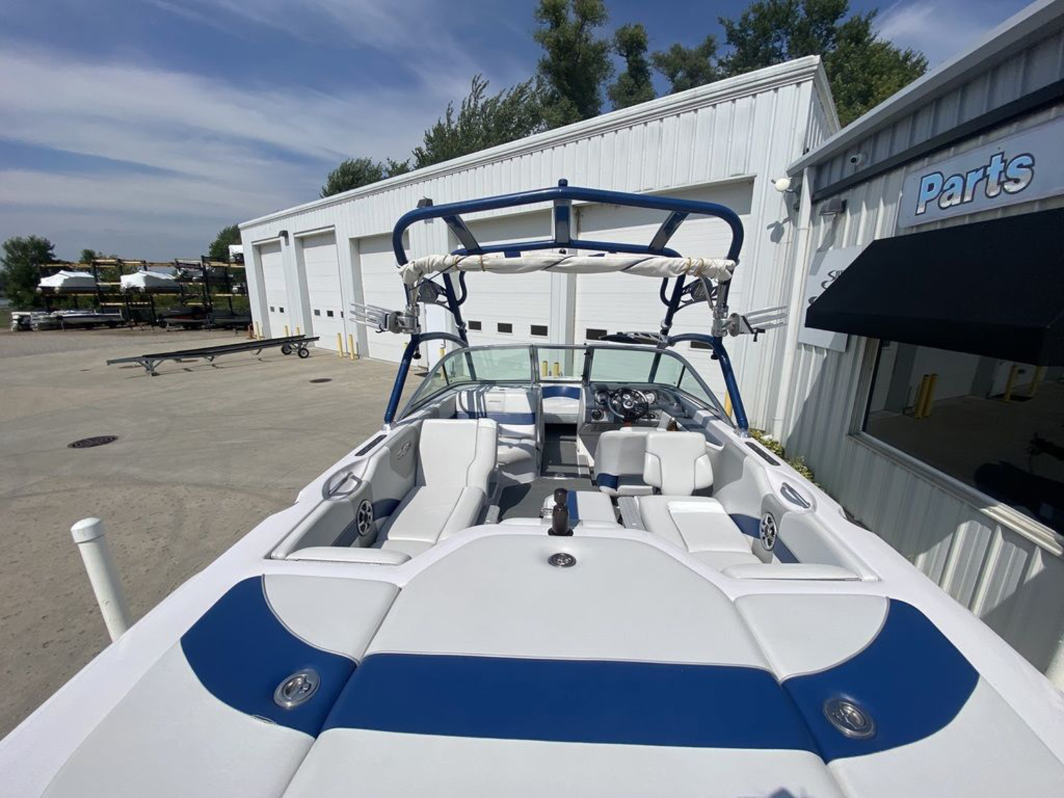 2007 Correct Craft Super Air Nautique 210
