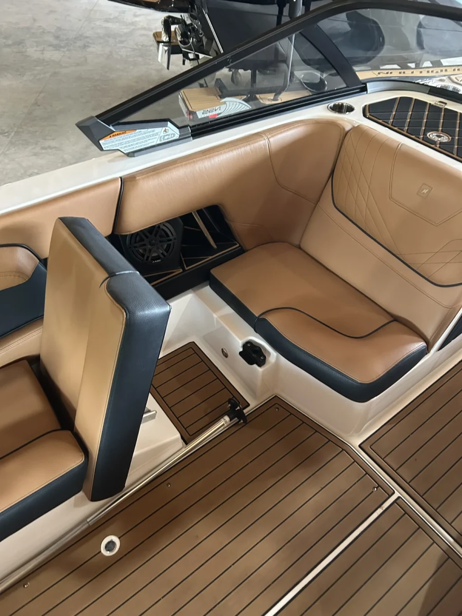 2020-nautique-gs22-146831-image5.webp
