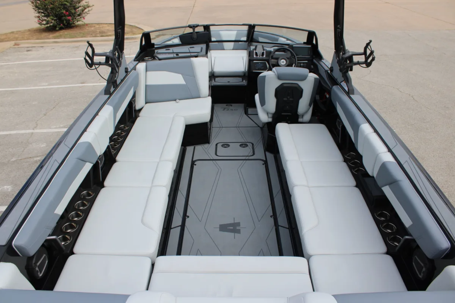 2026 Axis T250
