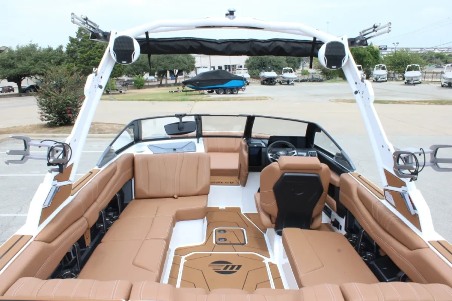2022-malibu-wakesetter-22-lsv-121989-image10.webp