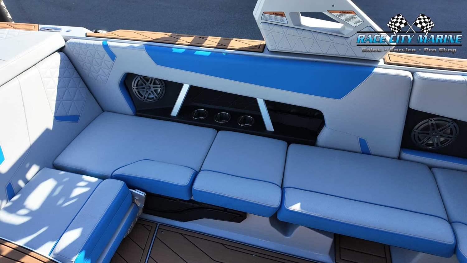 2027 Nautique GS22