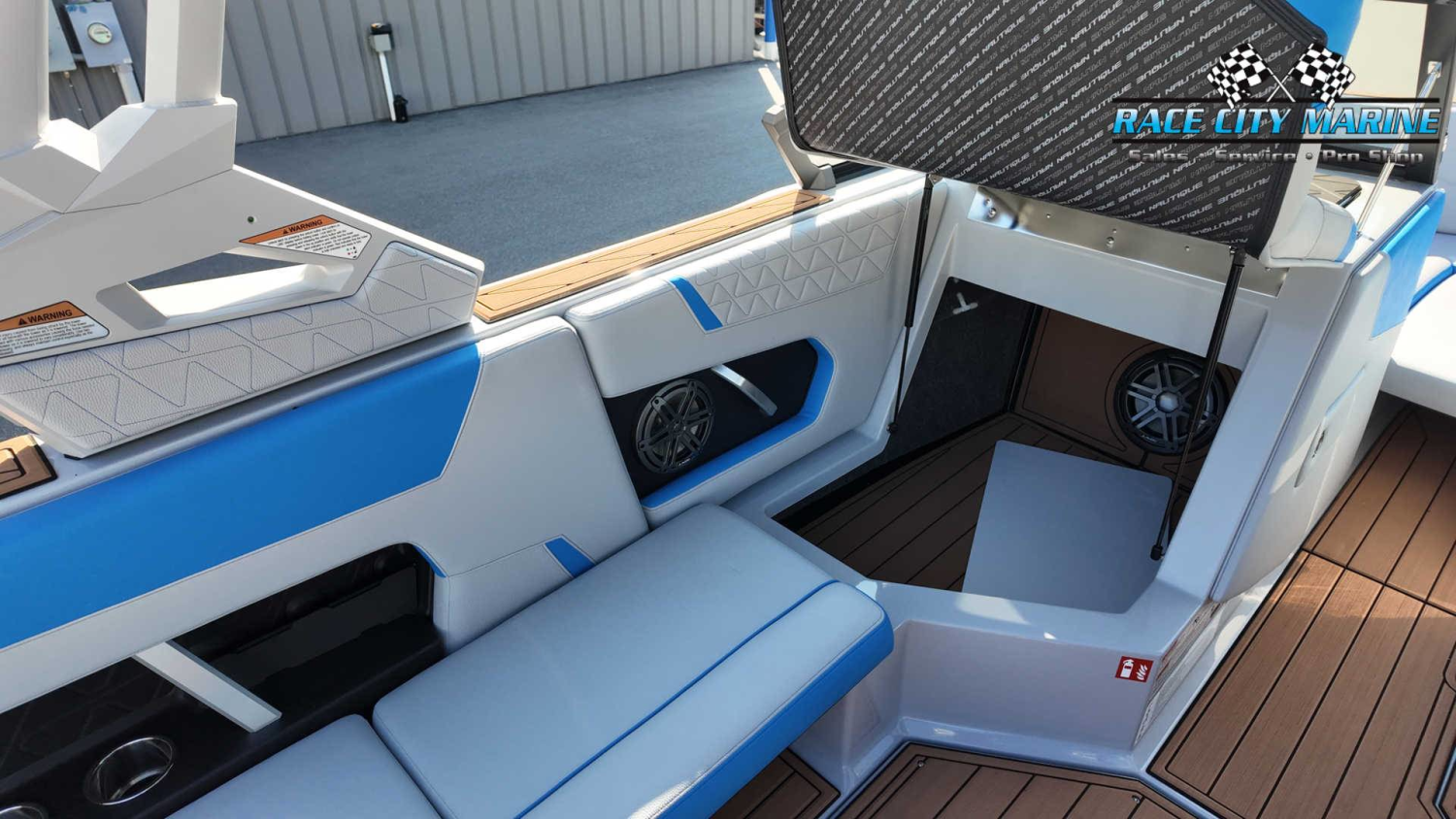 2027 Nautique GS22