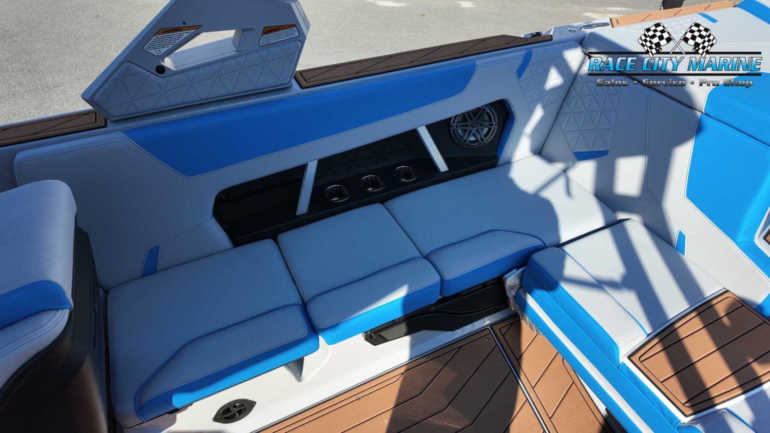 2027 Nautique GS22