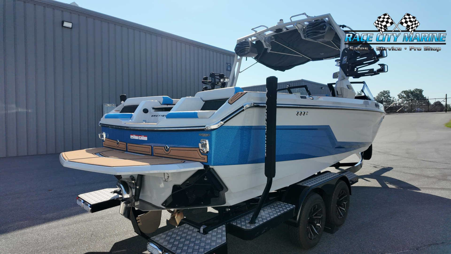 2027 Nautique GS22