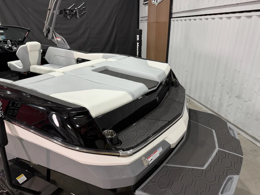 2027-mastercraft-nxt24-145037-image17