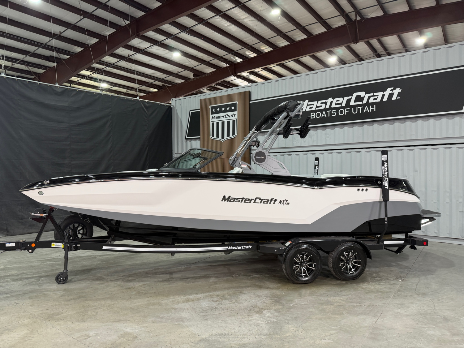 2027 MASTERCRAFT NXT24