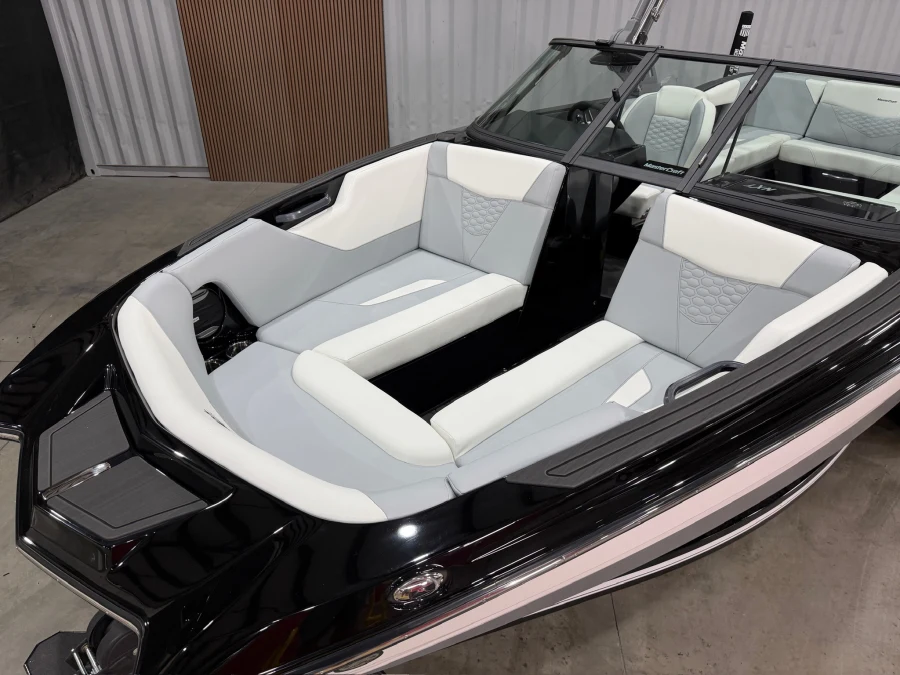 2027-mastercraft-nxt24-145037-image4