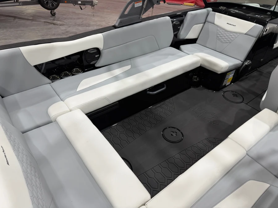 2027-mastercraft-nxt24-145037-image8