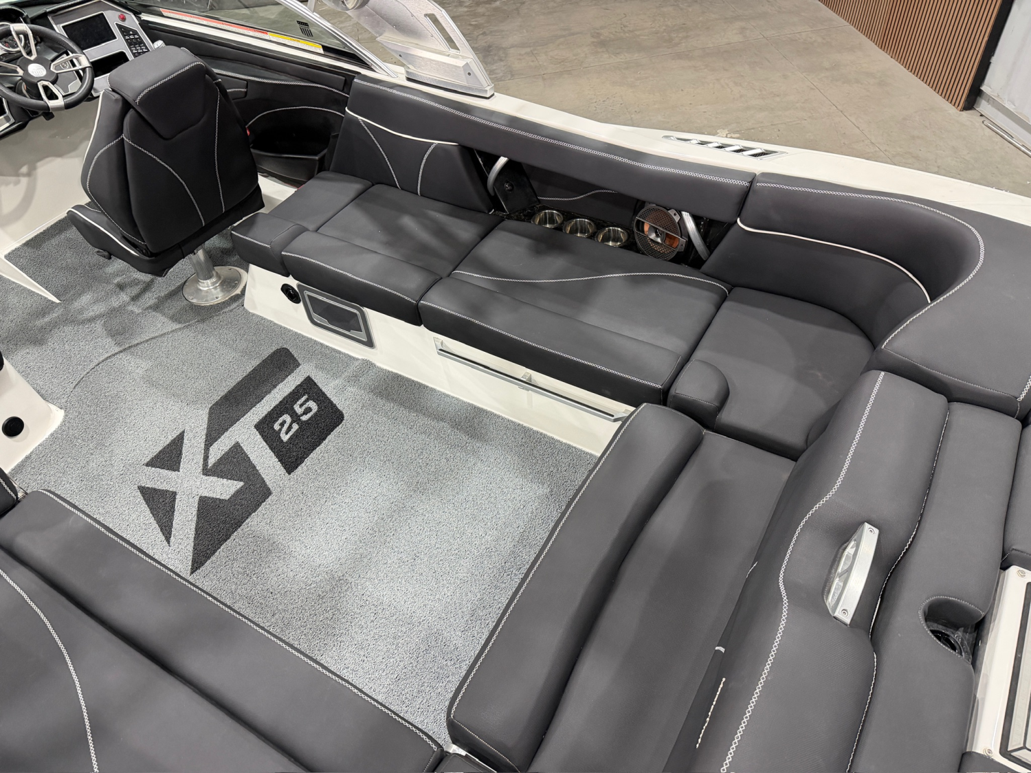 2019 MASTERCRAFT XT25