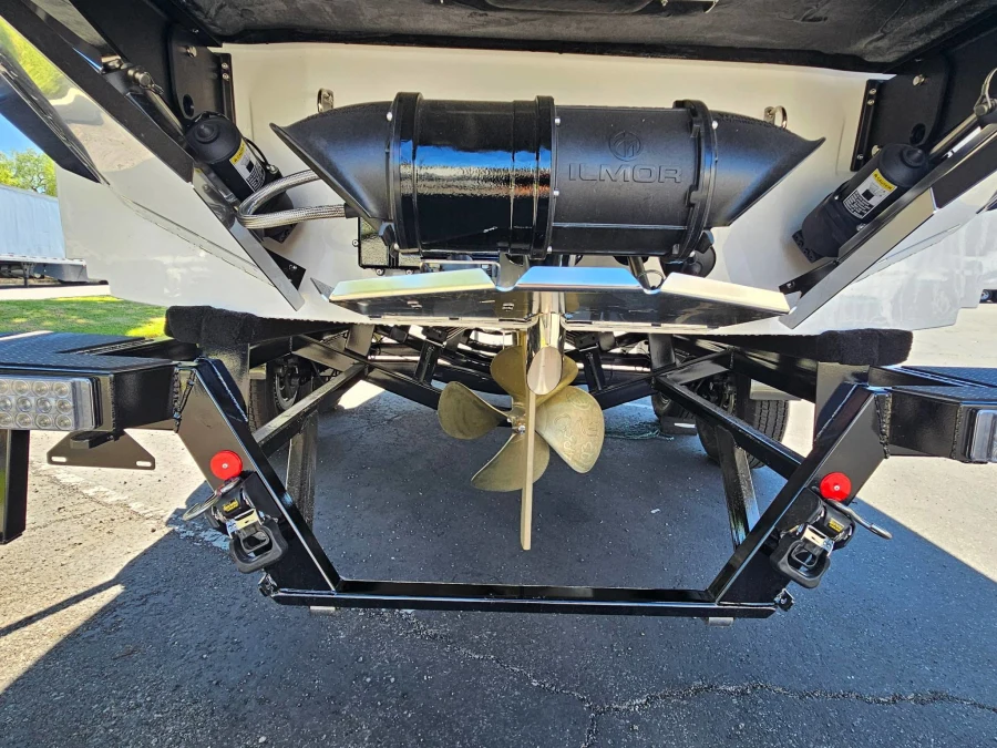 2027-mastercraft-x23-145042-image20