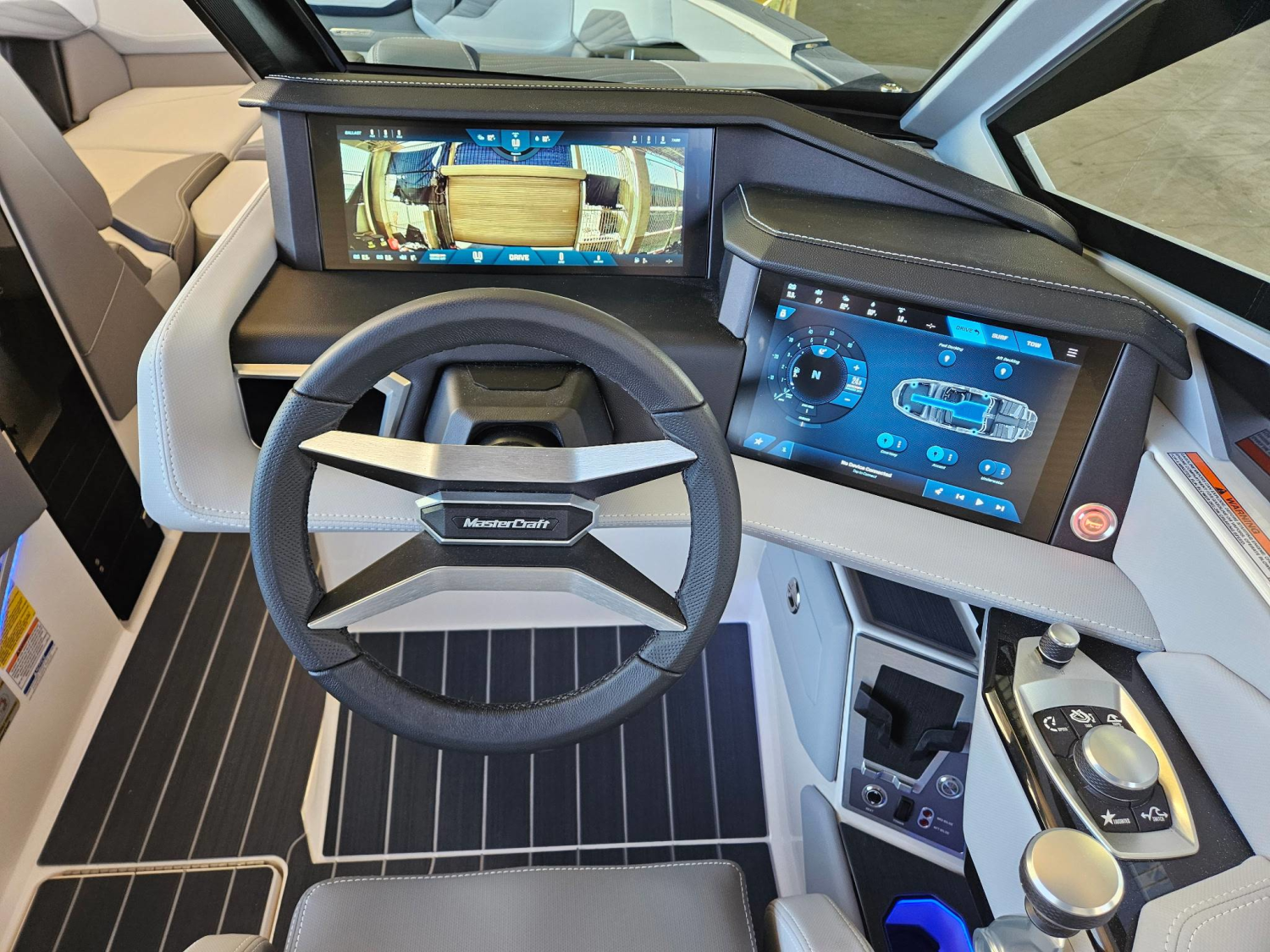2027 MasterCraft X23