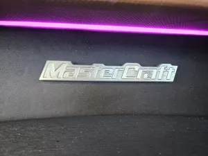 2027-mastercraft-xt23-145043-image15