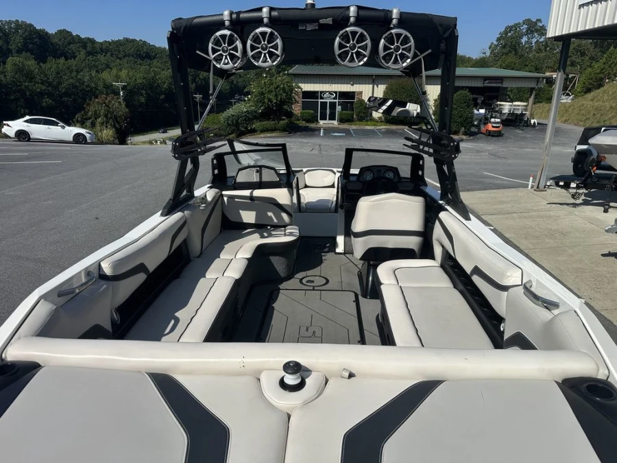 2018-axis-t23-145052-image10