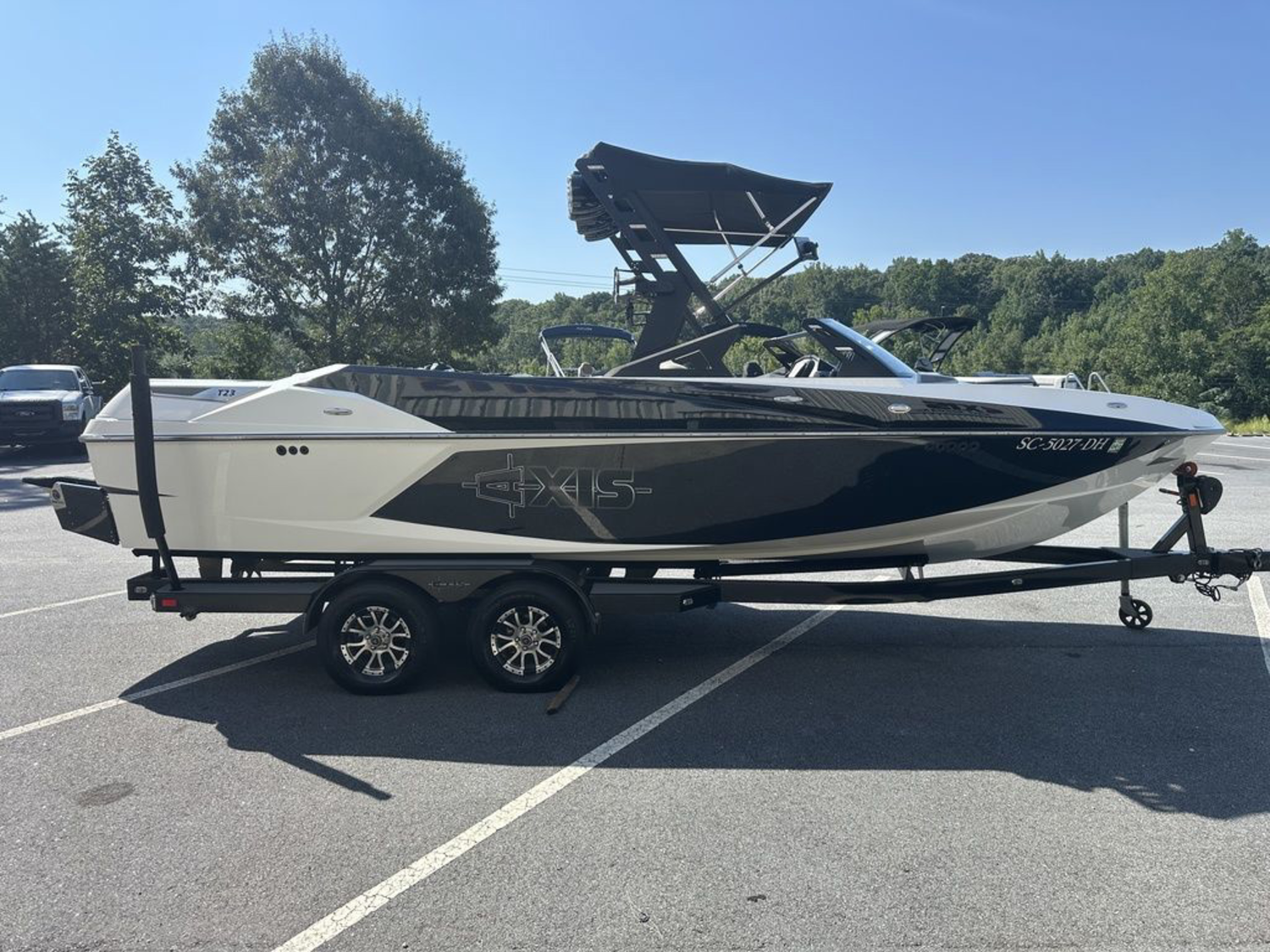 2018 Axis Wake Research T23