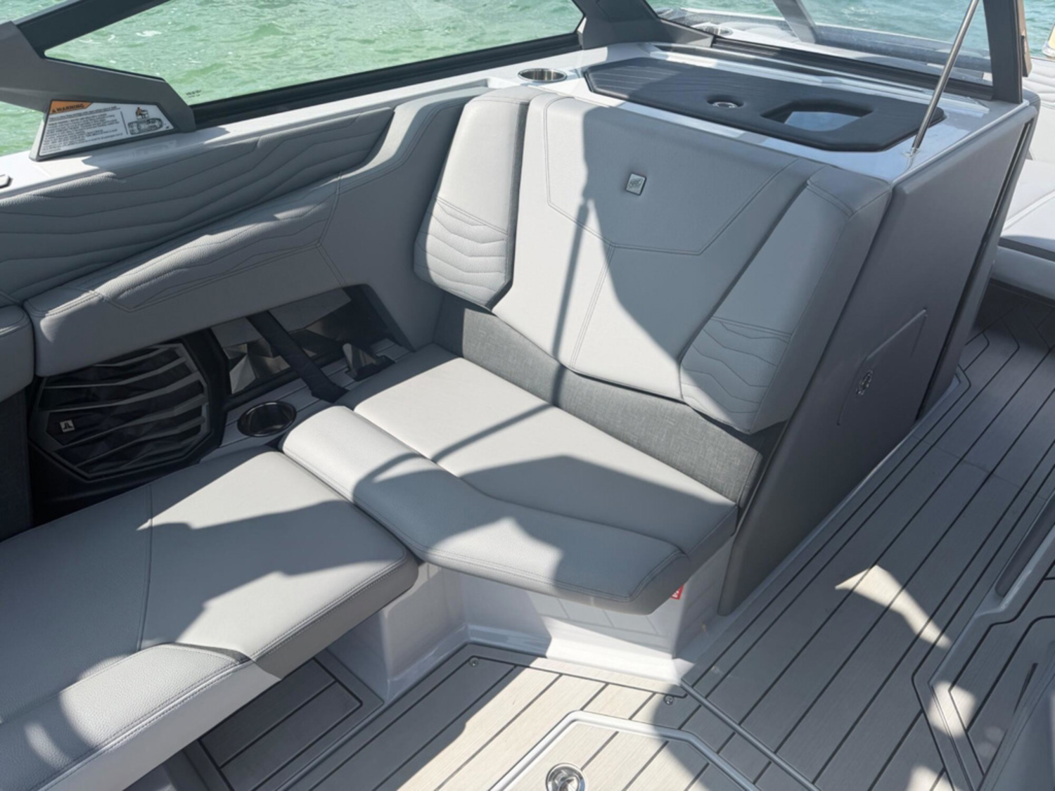 2026 Nautique G23