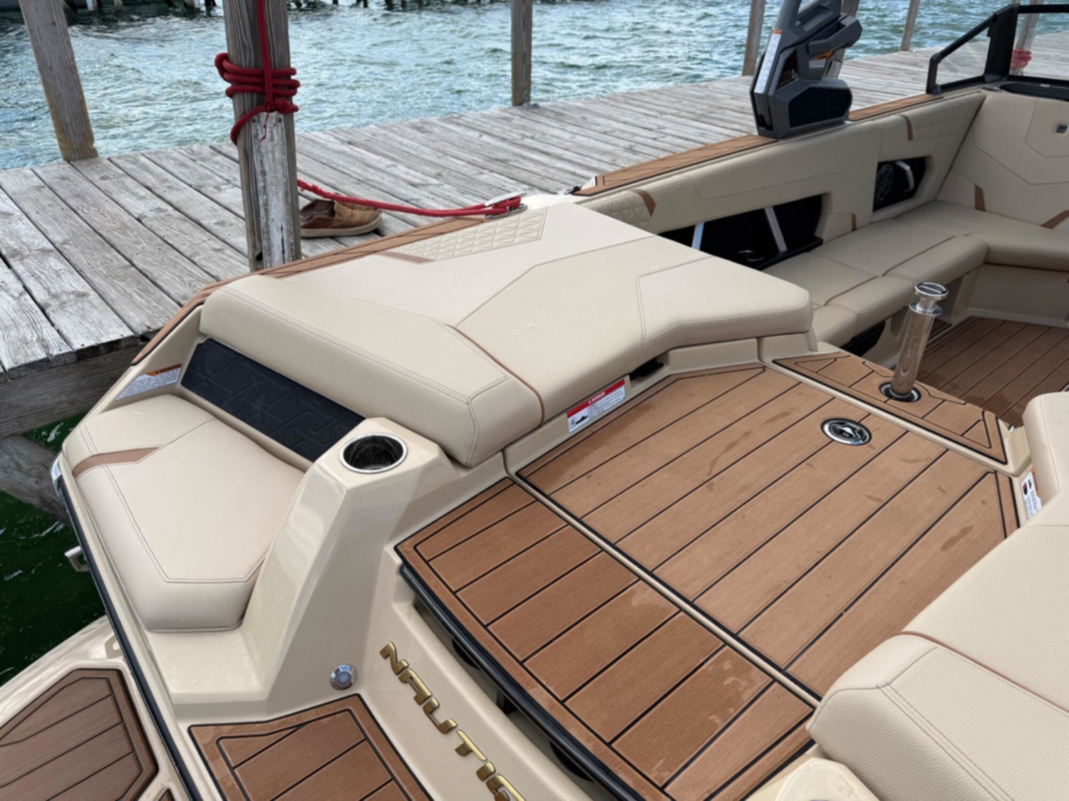 2026 Nautique GS22