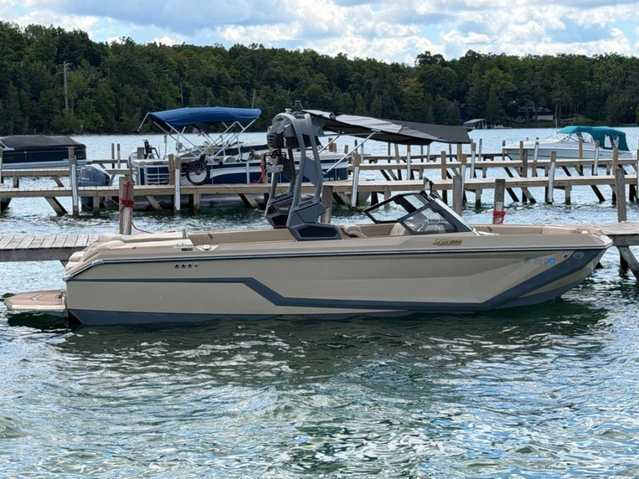 2026-nautique-gs22-145061-image3