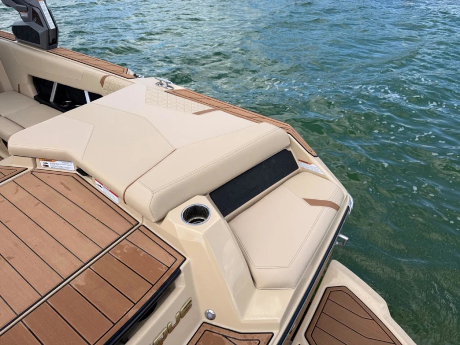 2026-nautique-gs22-145061-image9