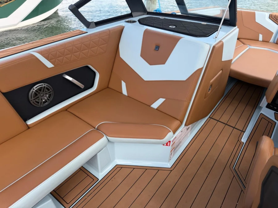 2026-nautique-gs24-145062-image10