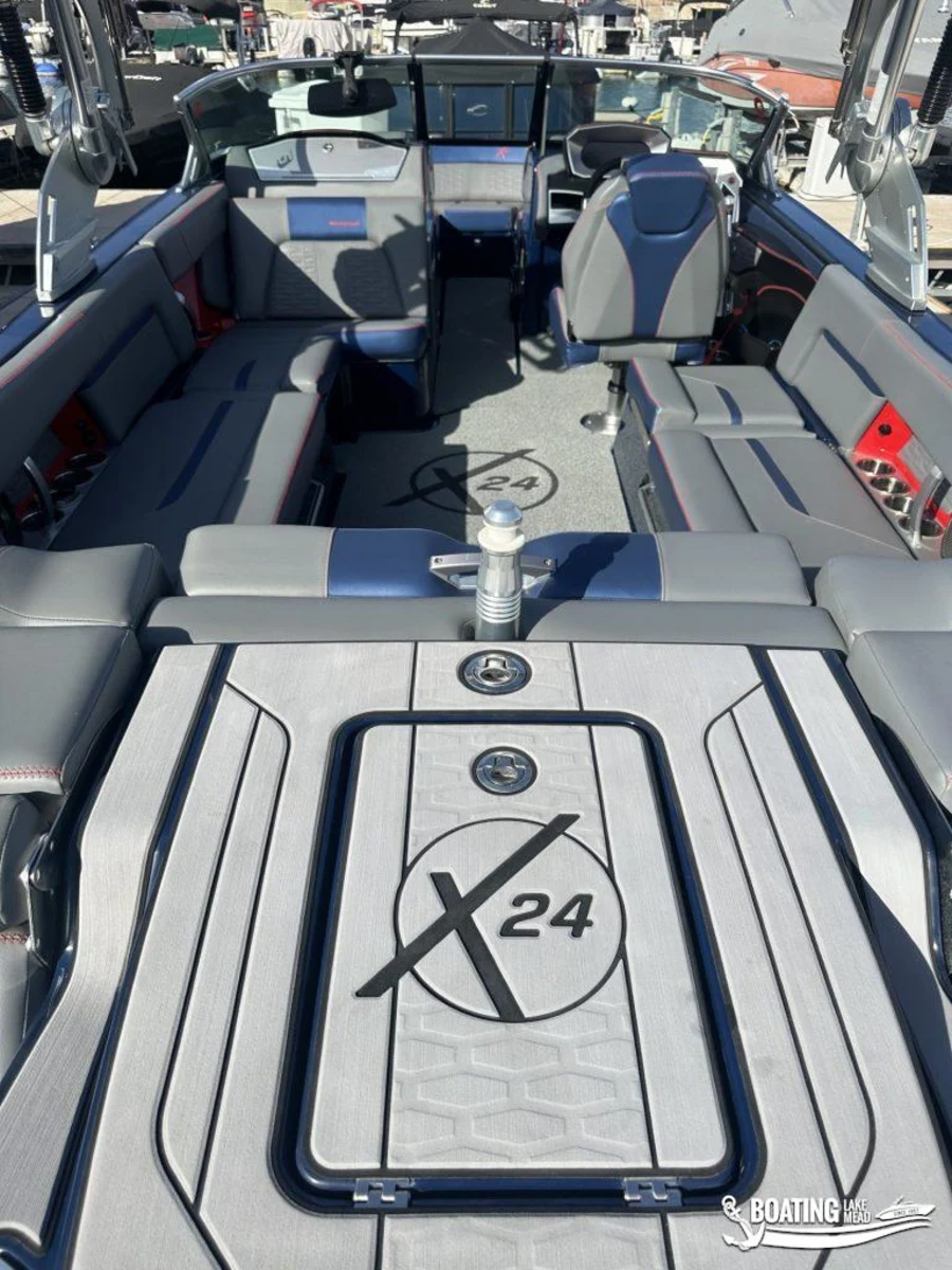 2019-mastercraft-x24-145064-image17