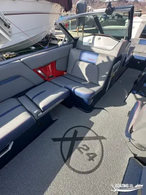 2019-mastercraft-x24-145064-image25