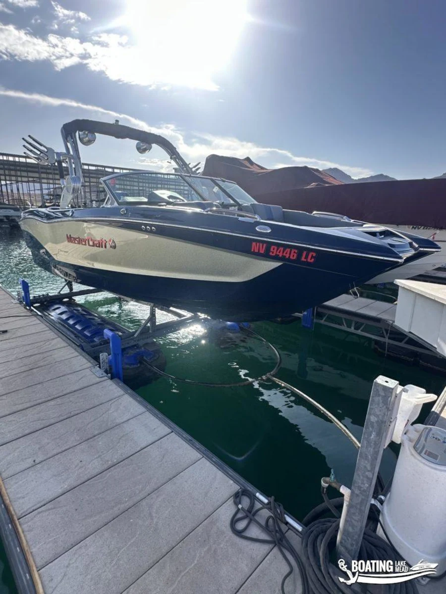 2019-mastercraft-x24-145064-image8