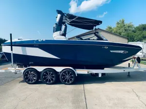 2022-nautique-g23-145071-image1.webp