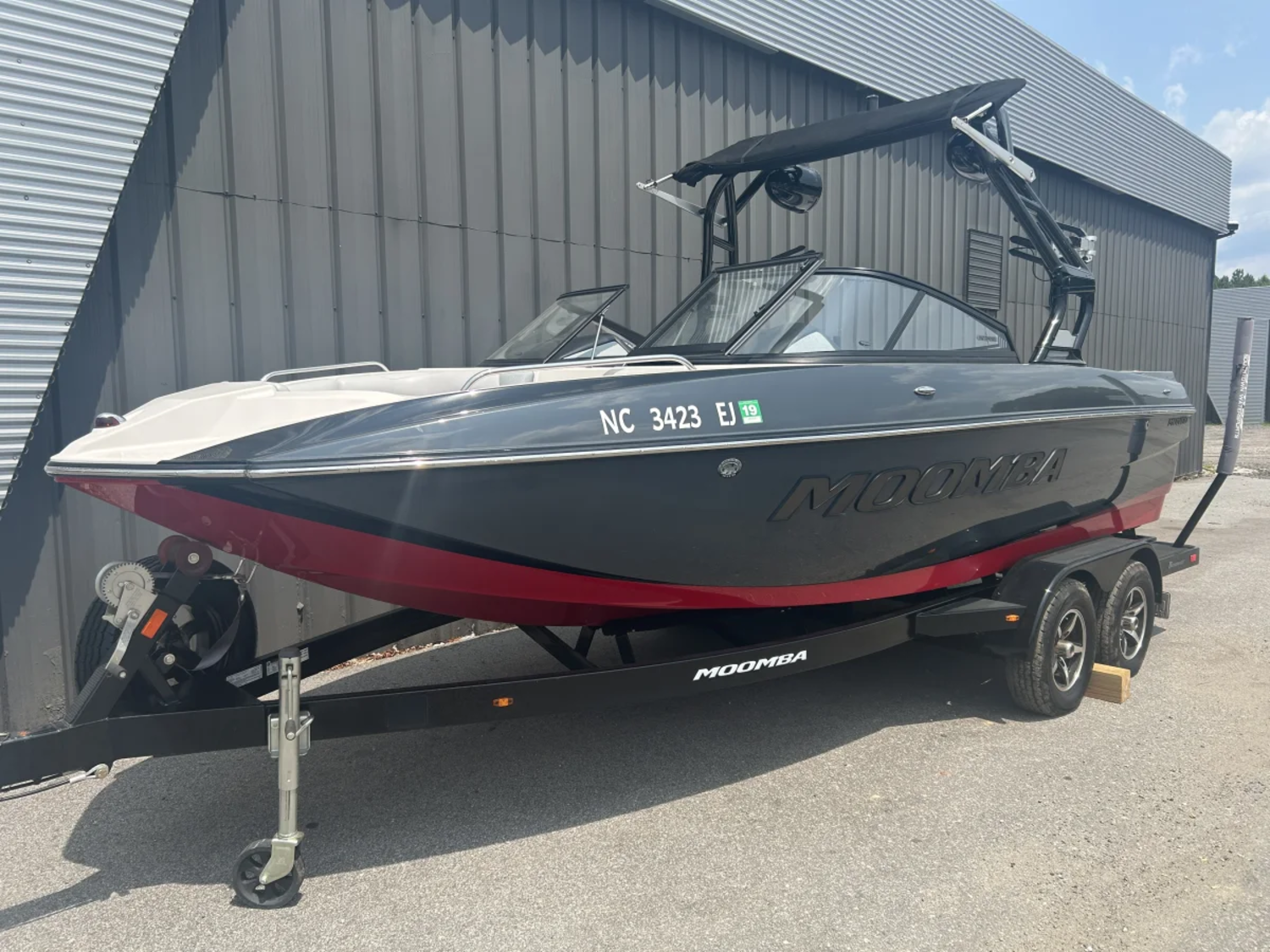 2018 Moomba Mondo