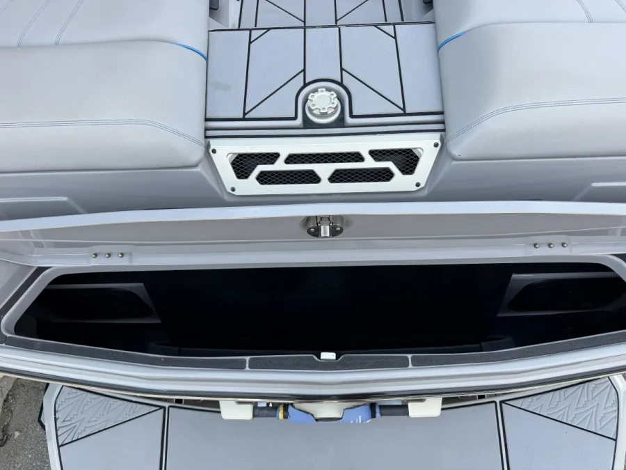 2020-supra-sa-145073-image13.webp