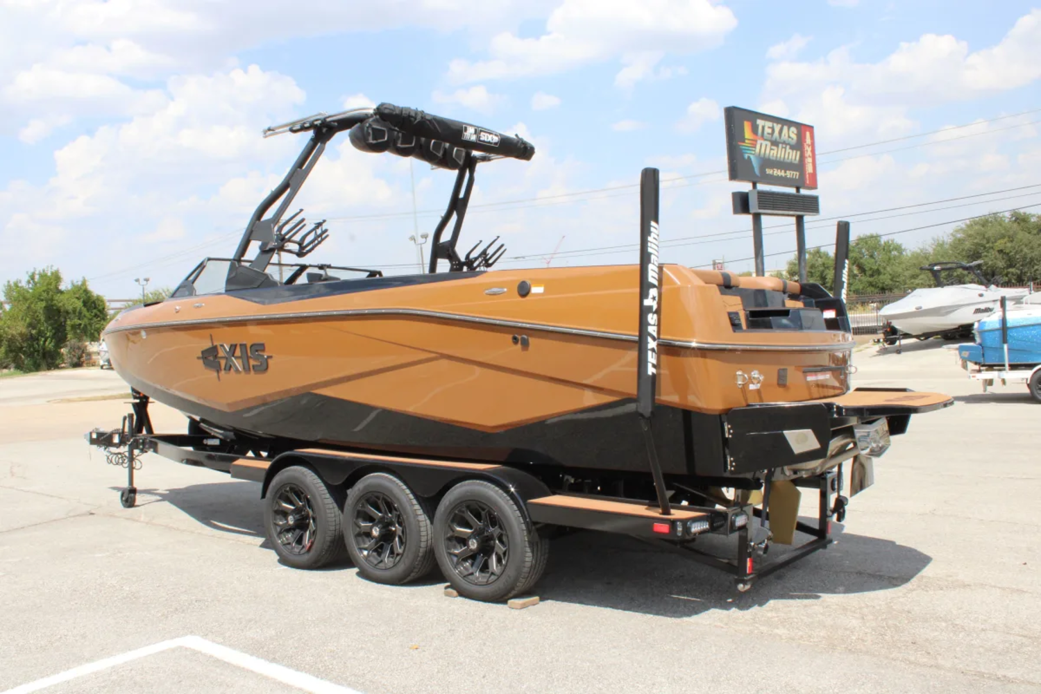 2027 Axis T250