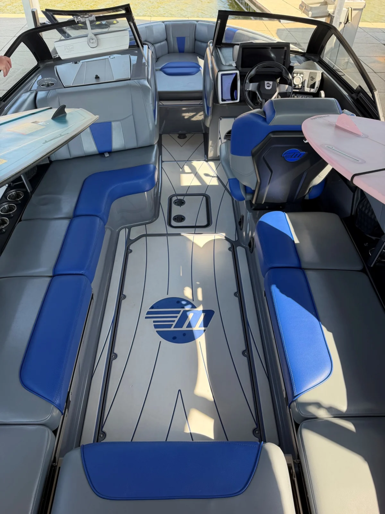 2022 Malibu 23 LSV COMING SOON