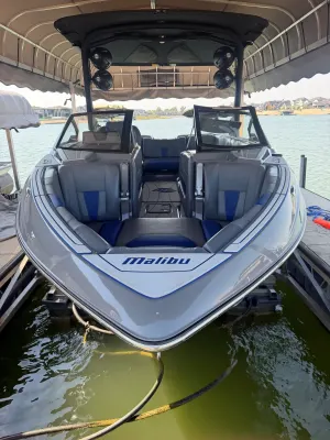 2022-malibu-wakesetter-23-lsv-145210-image3.webp